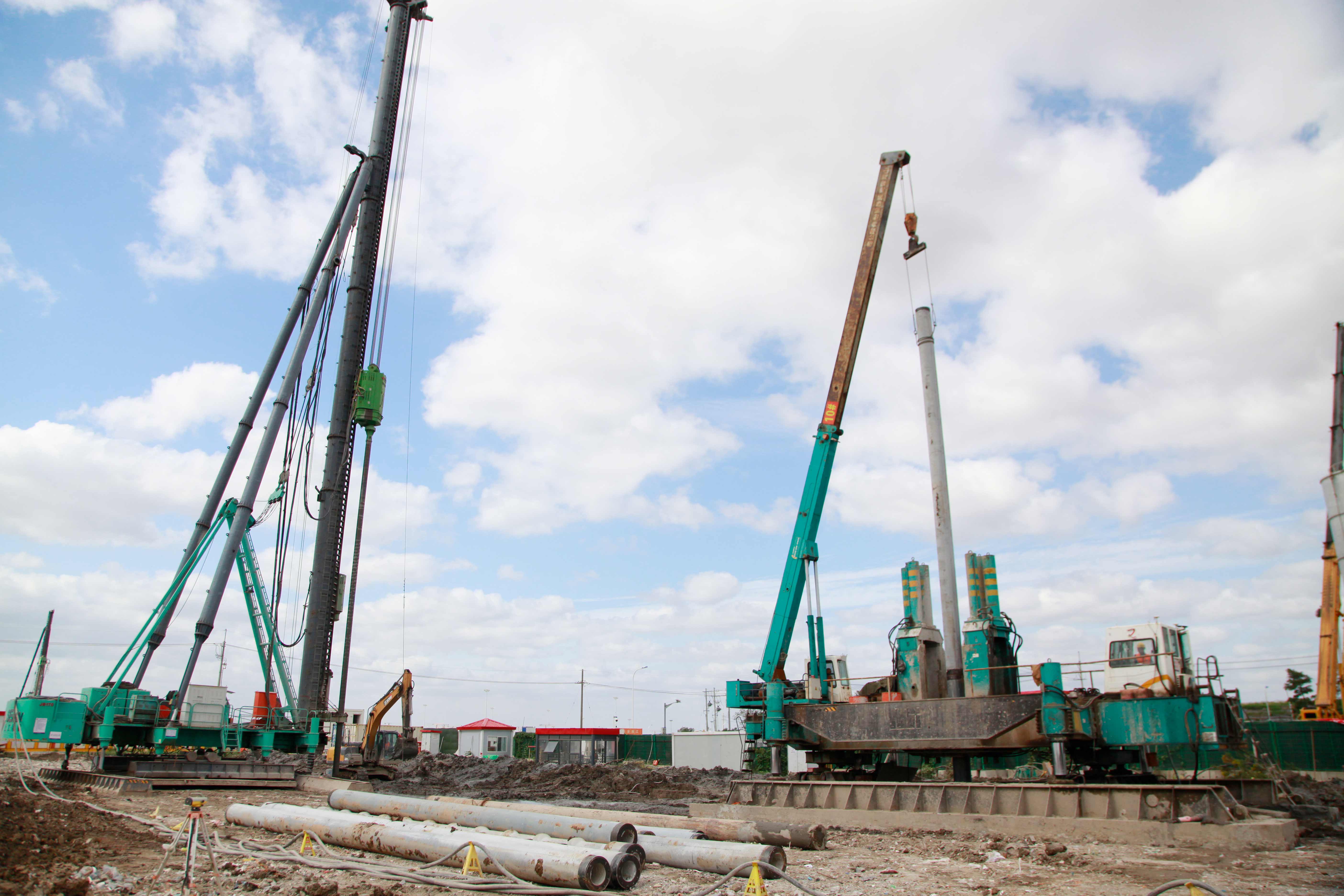 上工机械绿色植桩设备助力浦东机场四期扩建