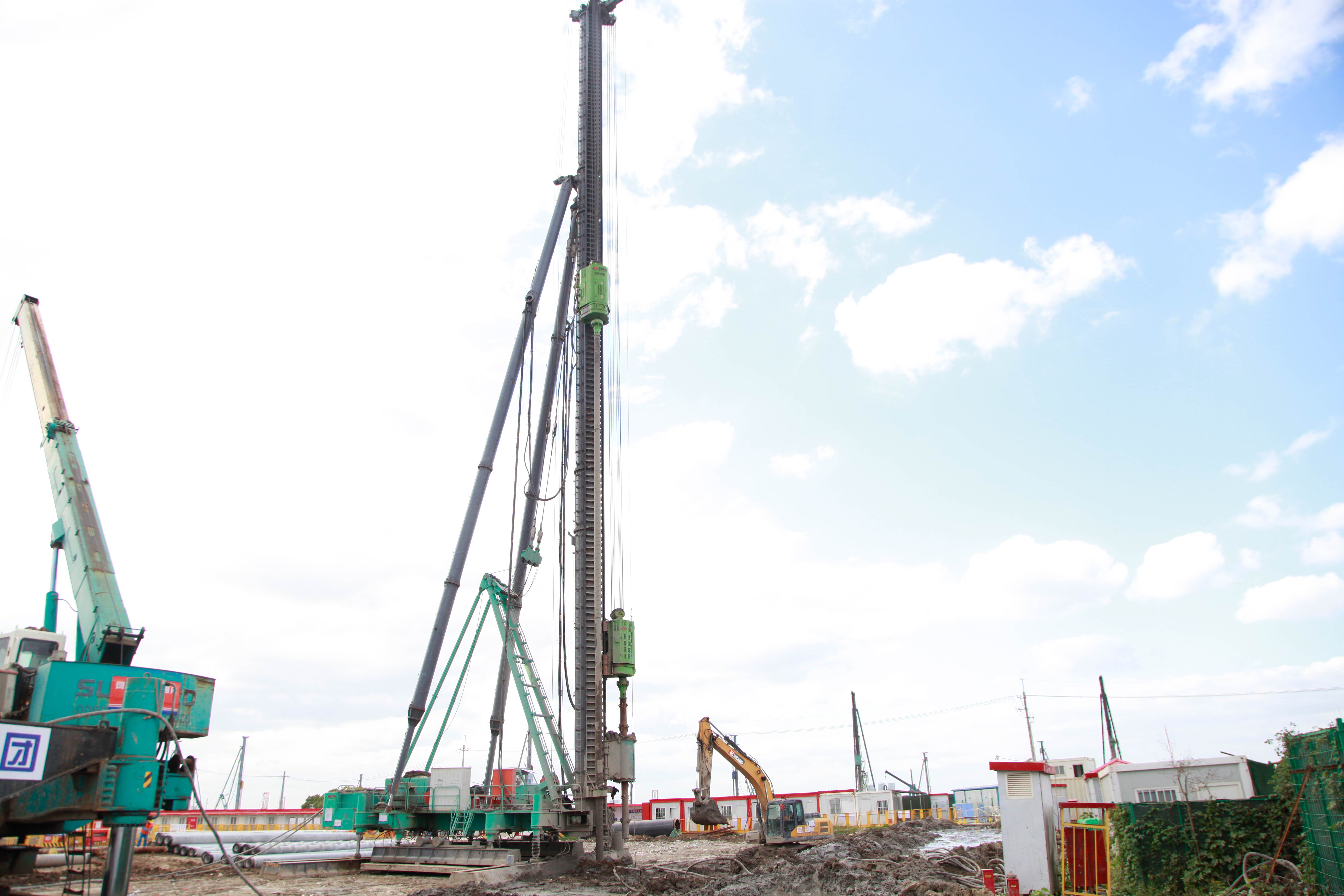 上工机械绿色植桩设备助力浦东机场四期工程