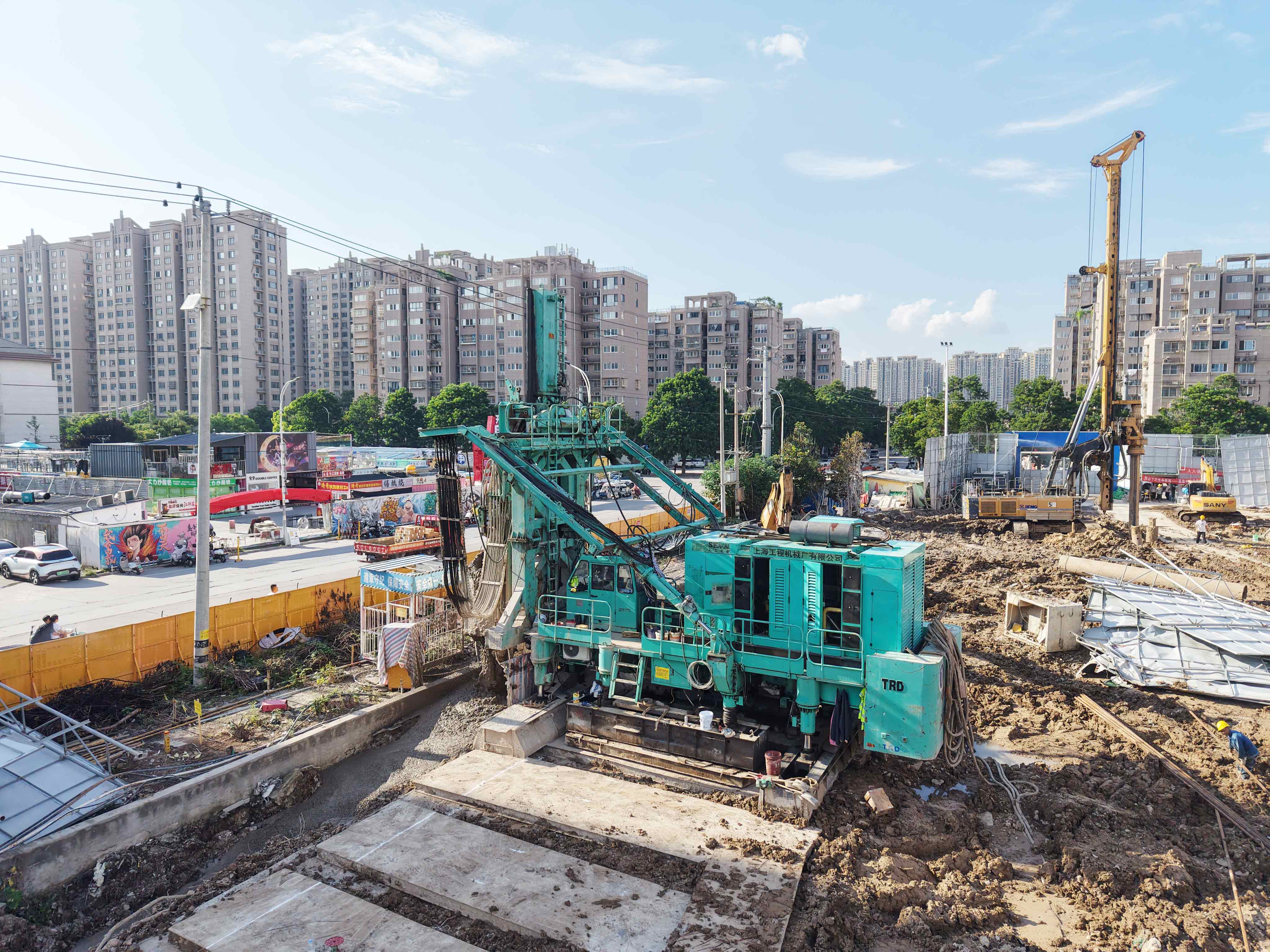 上工TRD-70E工法机破解徐州钢管迷宫施工难题