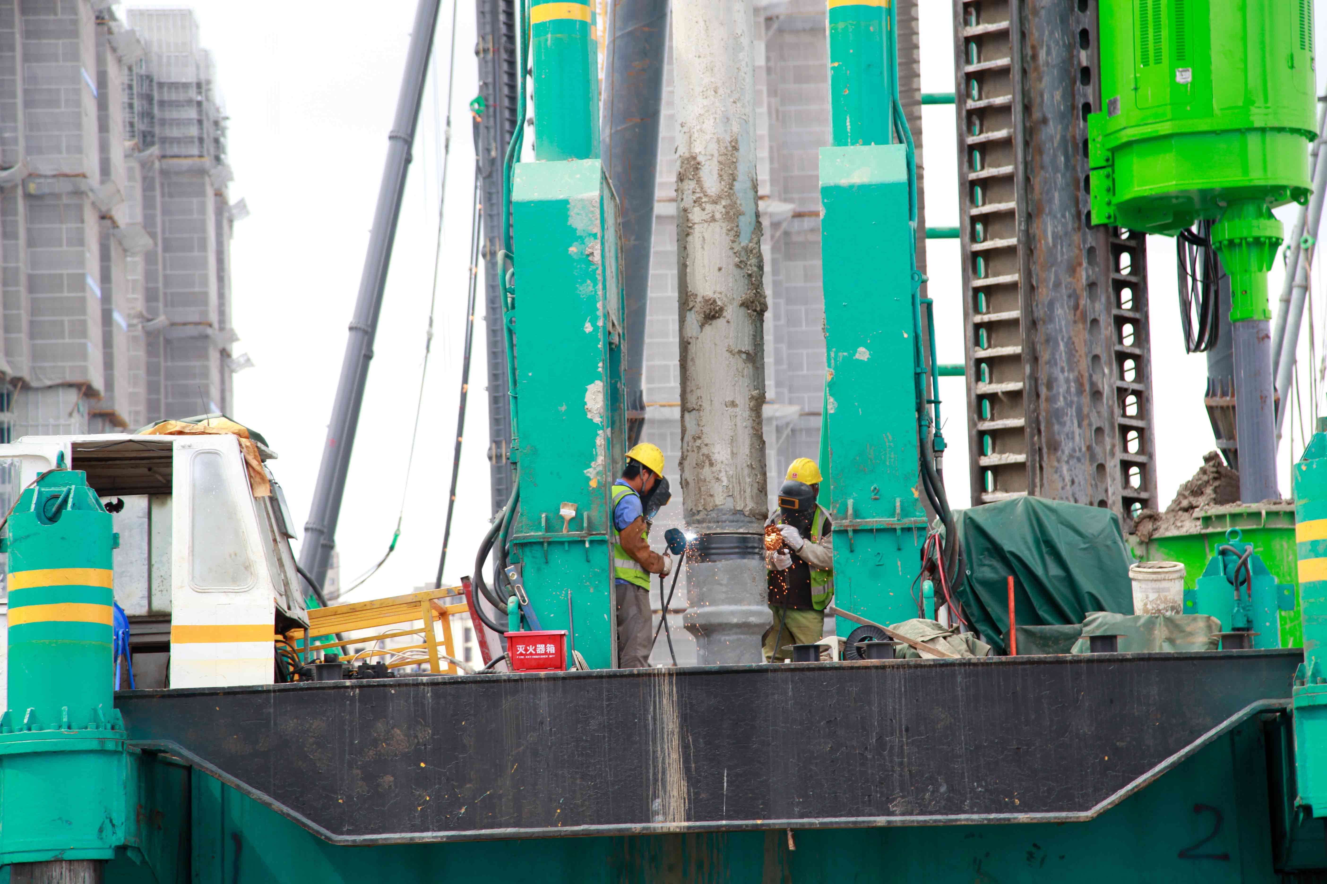 静钻根植桩技术助力校园建设|绿色施工新方案 静钻根植桩技术助力校园建设|绿色施工新方案