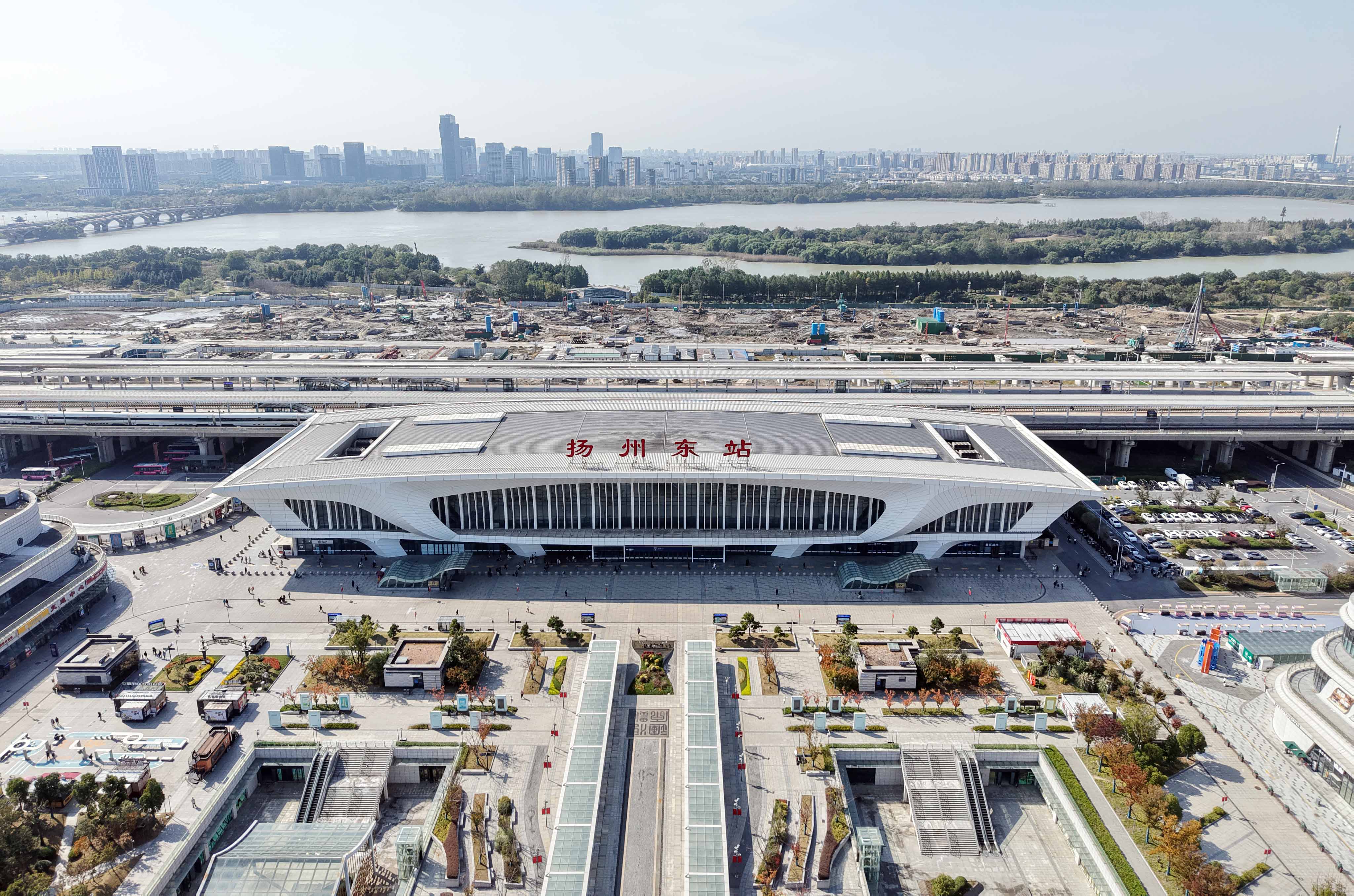 4台上工TRD工法机助力扬州东站建设｜长三角交通新支点